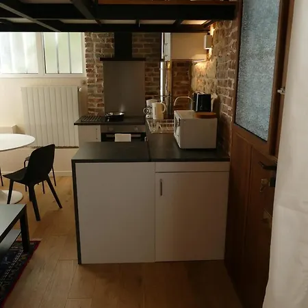 Apartment Bright With Equipped Kitchen And Mezzanine Paris